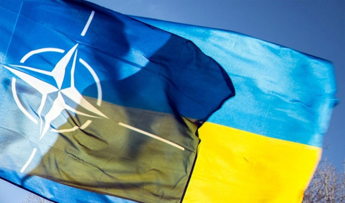 Ukrayna, NATO'dan ağır silahlar isteyecek