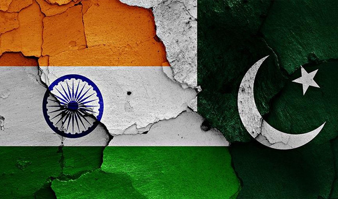 Pakistan: Hindistan, Müslümanlara gözdağı vermeye çalışıyor