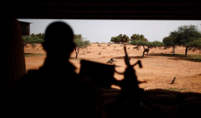 Fransa, Mali’deki bir üsten daha asker çekti