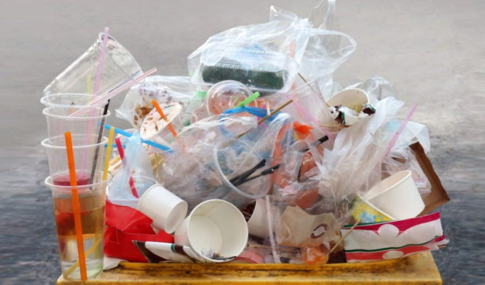 Kanada tek kullanımlık plastik ürünleri yasaklıyor