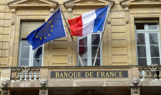 Fransa Merkez Bankası büyüme tahminini düşürdü