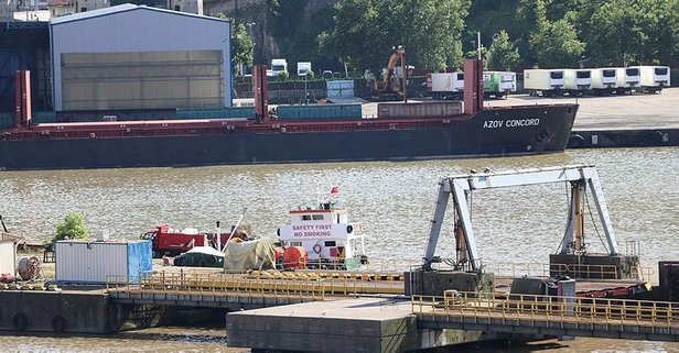  Mariupol'den yola çıkan Türk gemisi Zonguldak Limanı'nda
