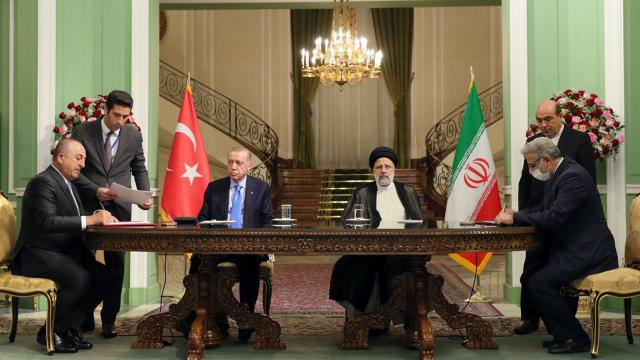 Türkiye ile İran arasında 8 anlaşma
