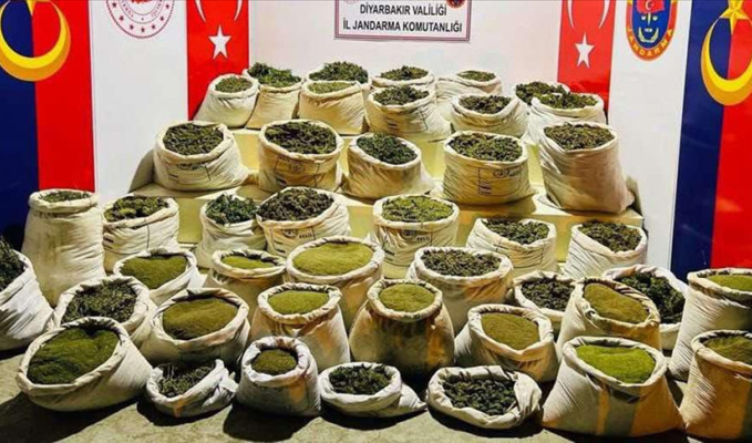 Diyarbakır'da narkoterör operasyonu başlatıldı