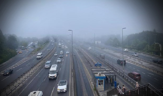 Köprüler kayboldu: İstanbul'da sis etkili!
