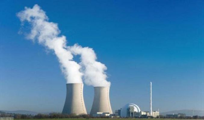 Zaporijya Nükleer Santrali'nin elektrik şebekesine bağlanıldı