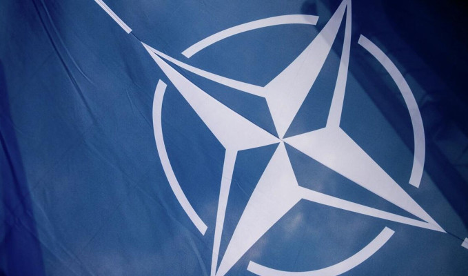 NATO'nun silah stokları Kiev’e tedarik nedeniyle azaldı