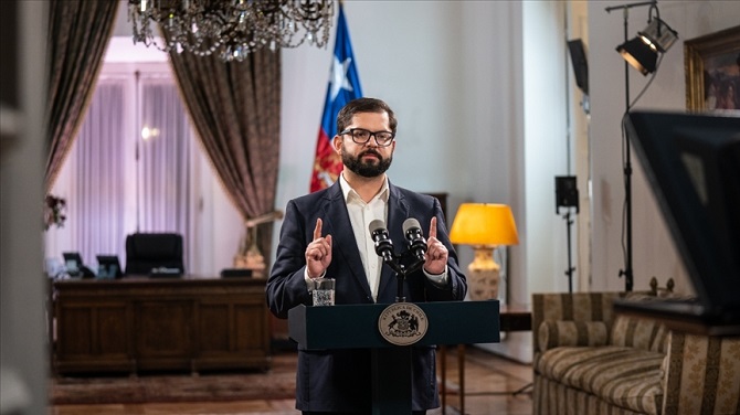 Şili Cumhurbaşkanı Boric, İsrail Büyükelçisi ile görüşmesini erteledi