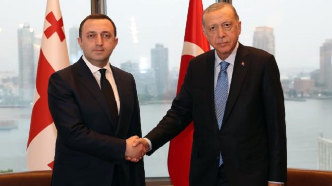 Cumhurbaşkanı Erdoğan, New York'ta temaslarını sürdürüyor