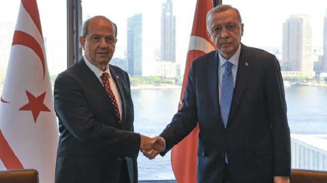 Cumhurbaşkanı Erdoğan, New York'taki Türkevi’nde ikili görüşmelere devam ediyor