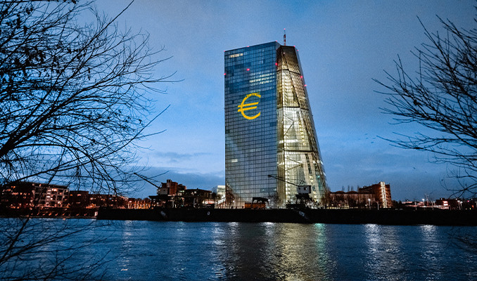 ECB faiz artışıyla tarihe mi geçecek?