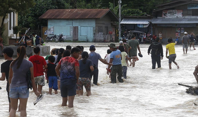 Filipinler'de şiddetli yağışlarda ölü sayısı artıyor