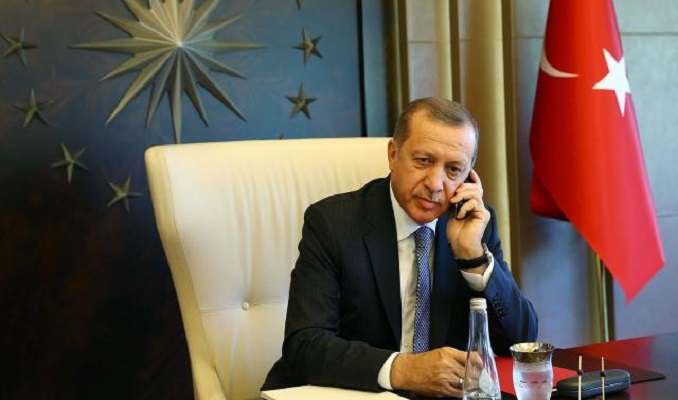 Erdoğan, Lyon'daki Türk vatandaşlarına telefonla seslendi