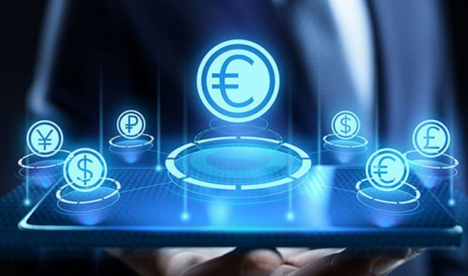 Panetta: Dijital euronun kullanımı serbest olacak