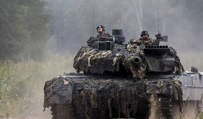 Almanya Leopard 2 tanklarının Ukrayna'ya gönderilmesine izin verdi