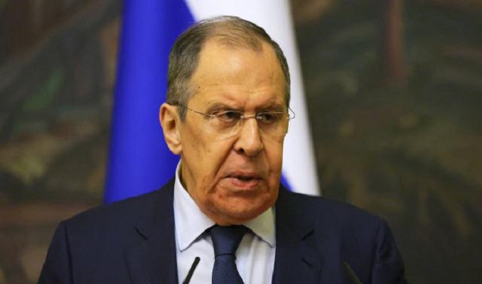 Lavrov: Terörle mücadelede çifte standart uygulanmamalı