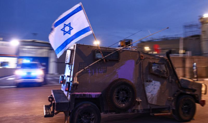 İsrail güçleri Batı Şeria'da 2 hastaneyi kuşattı