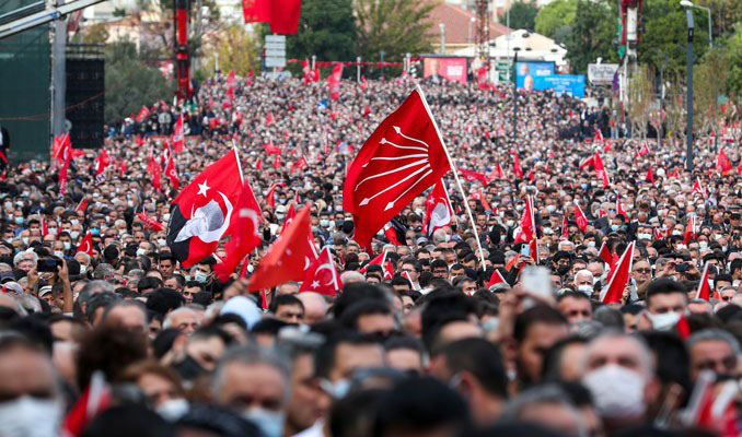 CHP 5 ilin adaylarını açıkladı: İşte CHP'nin İstanbul, Ankara, Bolu, Bursa, Balıkesir adayları