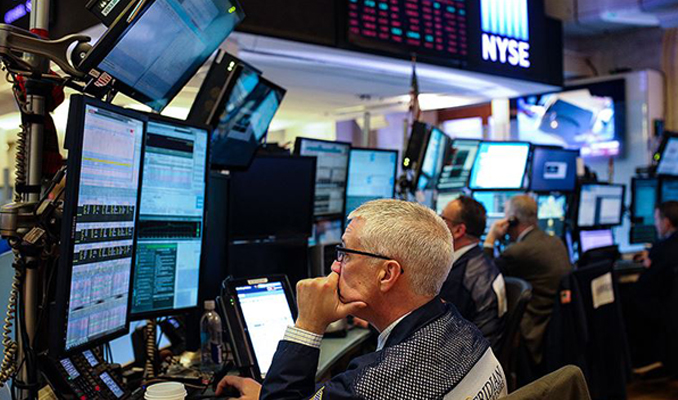 NYSE karışık seyirle kapandı: Meta dikkat çekti