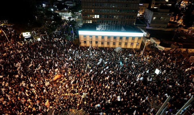 İsrail'de hükümet karşıtı kitlesel protestolar 