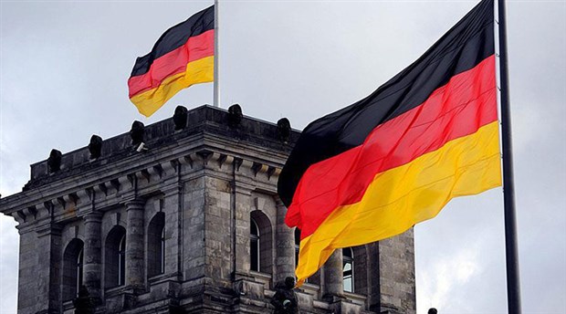 Almanya'da enflasyon 8,7'ye yükseldi