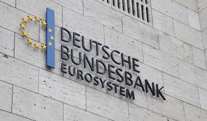 Bundesbank: Almanya ekonomisi daralmaya doğru gidiyor  