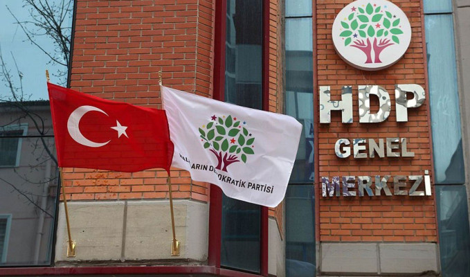 HDP aday çıkarmayacak!