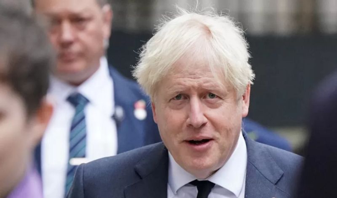Boris Johnson parlamentoda savunma yaptı