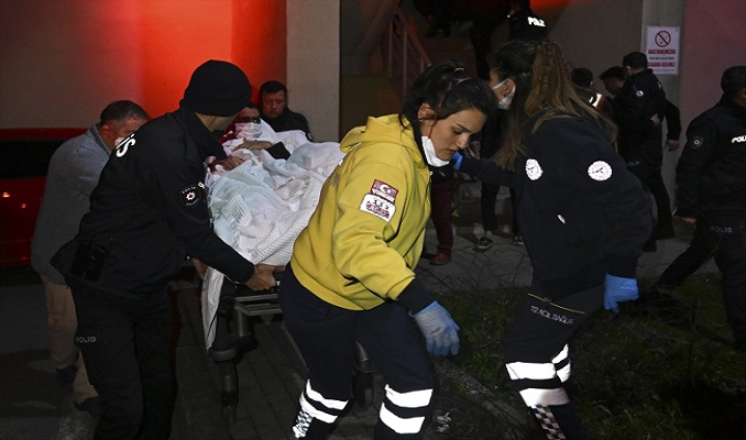 İstanbul'da hastane yangını: 1 ölü
