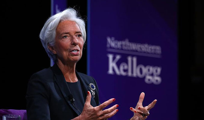 Lagarde: Enflasyonu yüzde 2 hedefine getirmeye kararlıyız