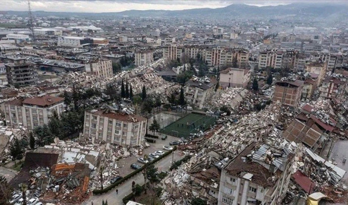 Depremin ekonomiye zararı 80 milyar dolar