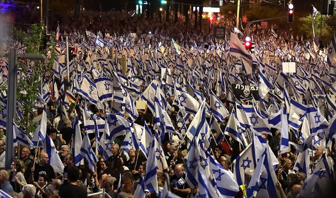 İsrail'de yükselen tansiyona rağmen yargı reformu protestoları devam ediyor