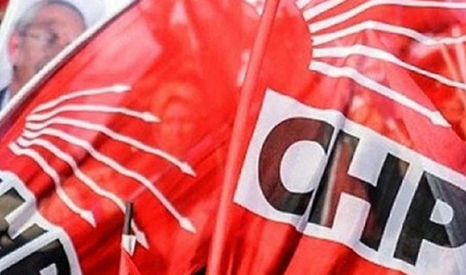 CHP'de kritik toplantı: Tüm MYK üyelerinin istifası kabul edildi