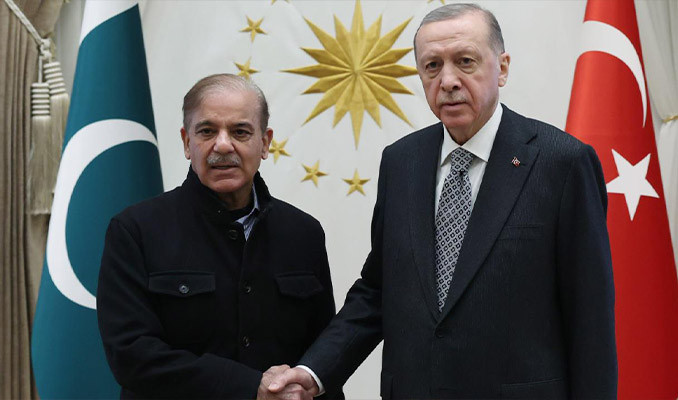 Pakistan Başbakanı Şerif Cumhurbaşkanı Erdoğan'ı davet etti
