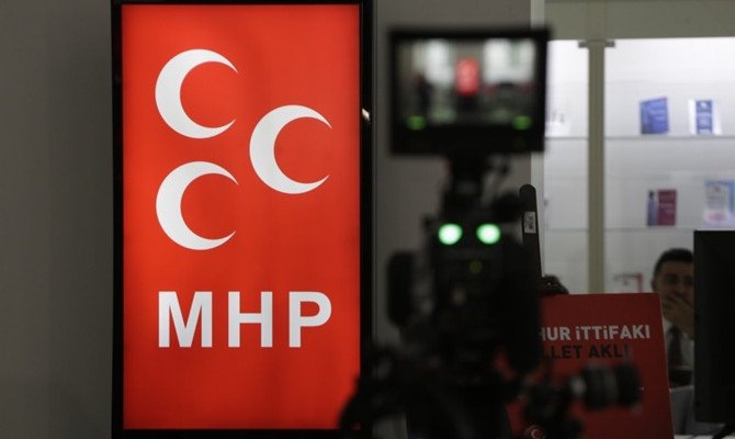 MHP'nin Grup Başkanvekilleri Akçay ve Bülbül oldu