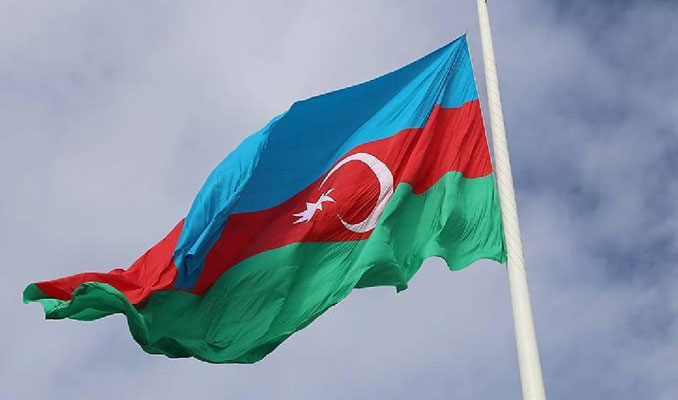 Azerbaycan'dan Ermenistan'a: Askerlerinizi çekin