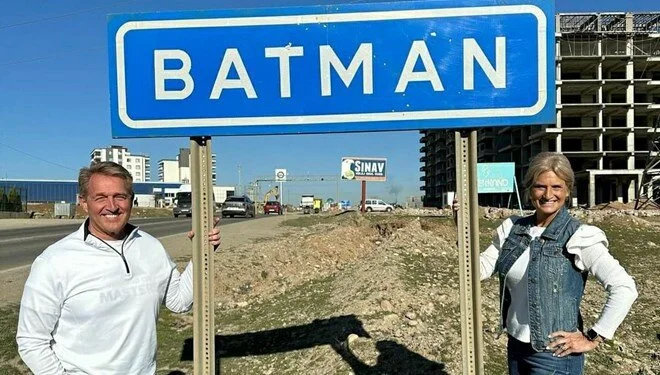 ABD Büyükelçisi Flake'den Batman paylaşımı