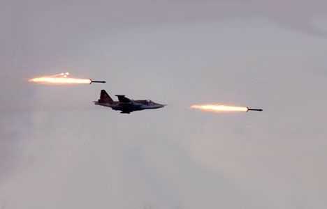 Suriye uçakları bomba yağdırdı
