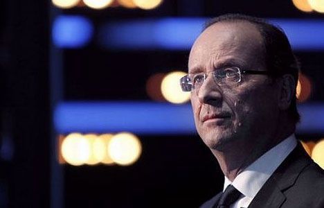 Hollande krizden korkuyor