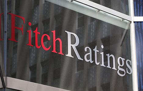 Fitch bankaları negatif izlemeye aldı