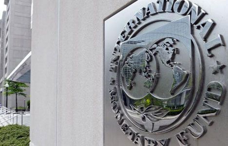 IMF, İrlanda'ya yardımı serbest bıraktı