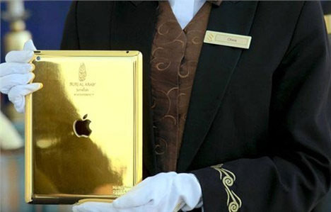 Altın iPad'li otel!