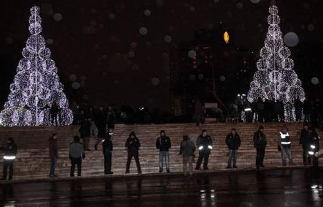 Gezi Parkı'na yeni yıl önlemi