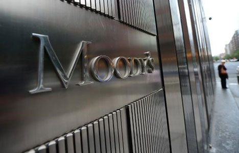 Moody's Türkiye için olumsuz