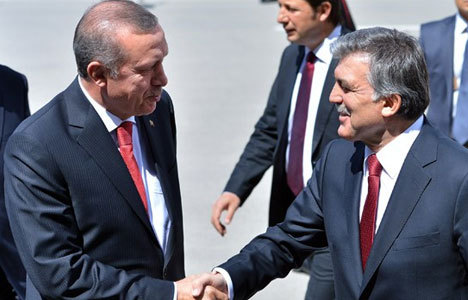 Erdoğan ile Gül bir araya geldi