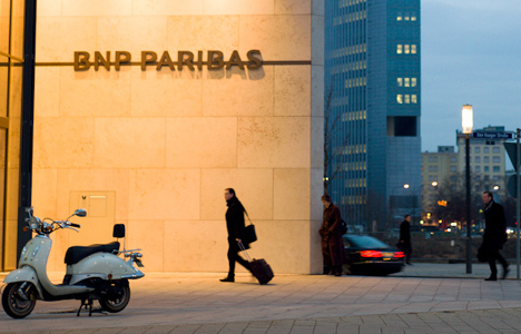 BNP Paribas'tan Bank Asya'ya şok!