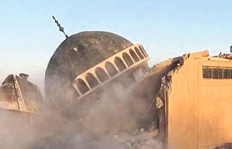 IŞİD camileri havaya uçurdu