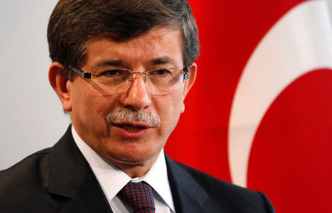 Başbakan Davutoğlu, Amanpour’a konuştu
 