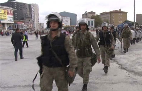 İstanbul’da asker şehre indi!