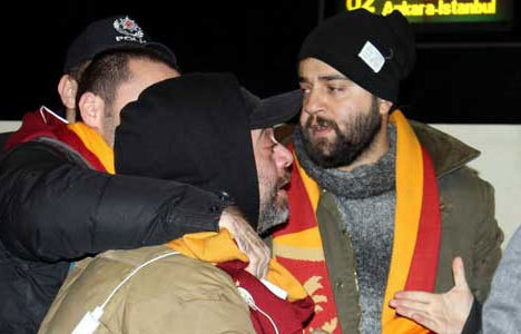 Galatasaraylılar olay çıkardı